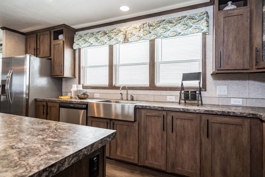 Astro elite ranch 3a2805-p kitchen home features