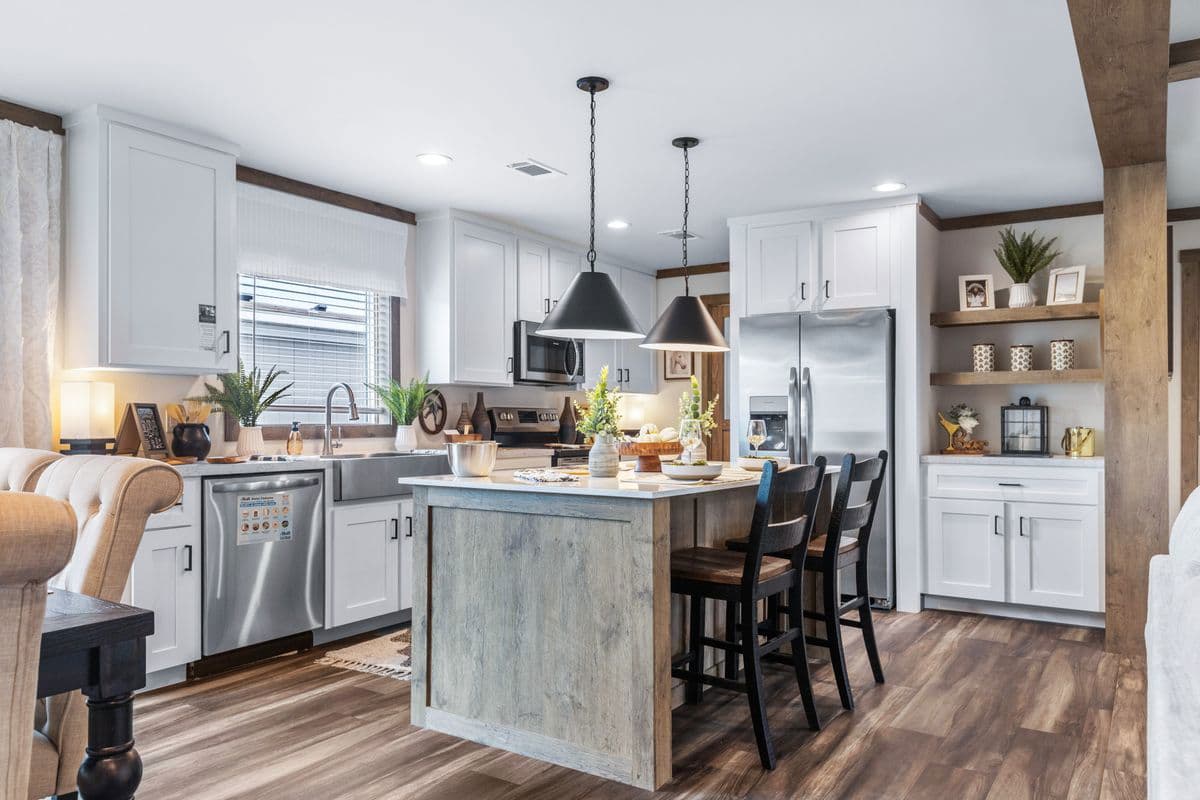 Emilie kitchen home features