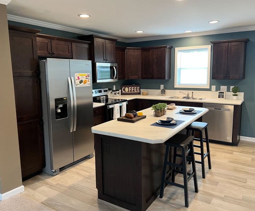 Limited 3 28563c kitchen home features