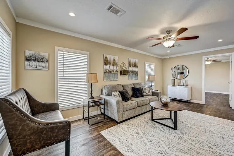 Champion community 2444437 interior home features