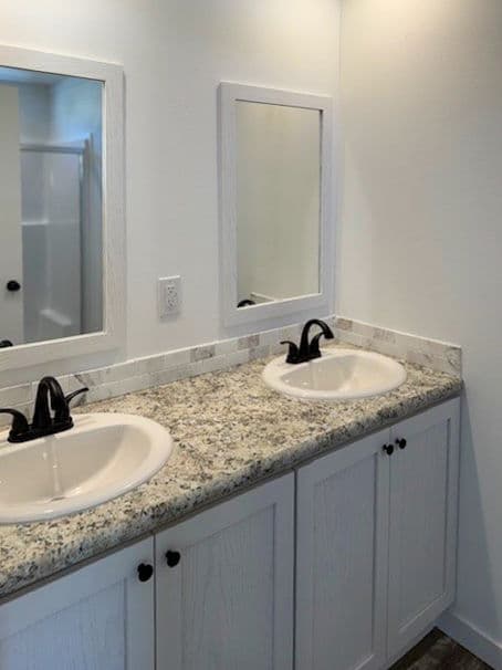 Manley bathroom home features