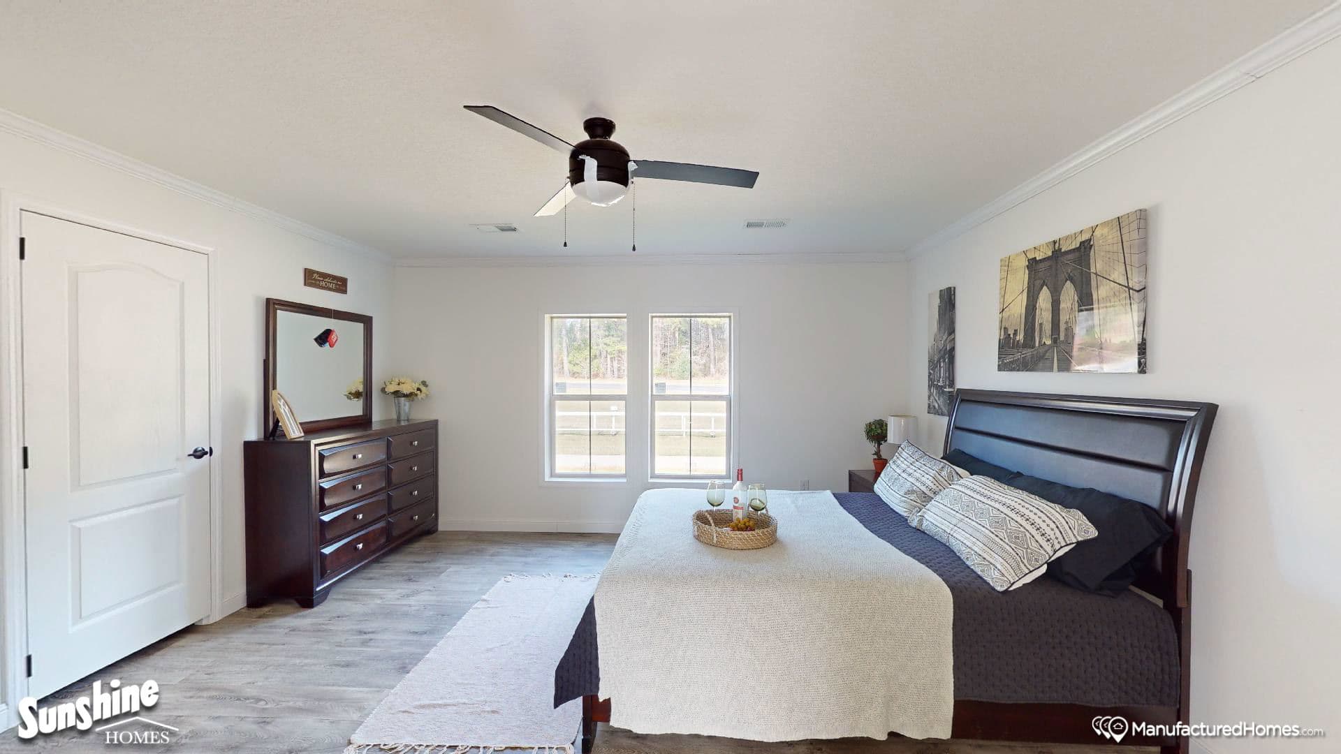 Pri3264-2005 bedroom home features