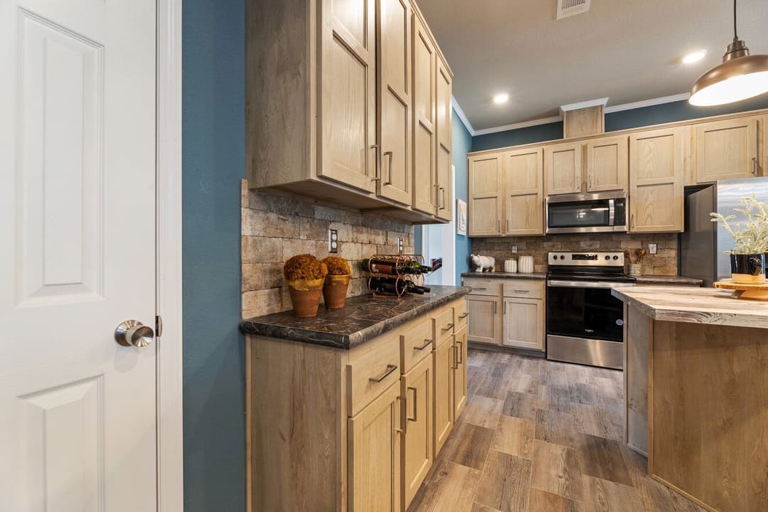 Hacienda ii flex 57664a kitchen home features