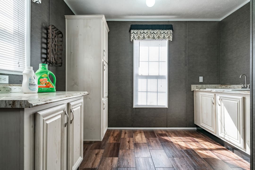 Md-39-32 interior home features