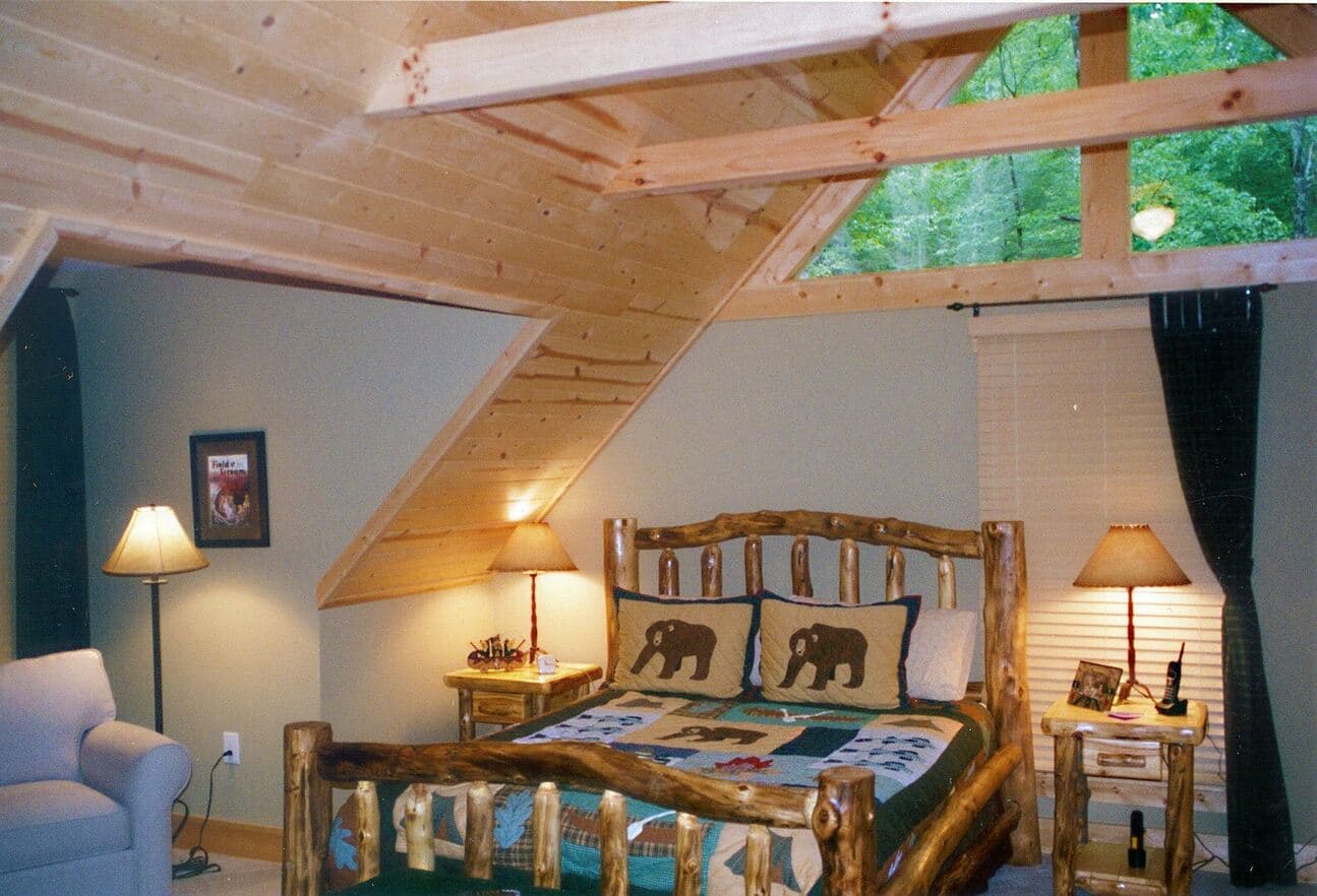 Boone cape bedroom home features