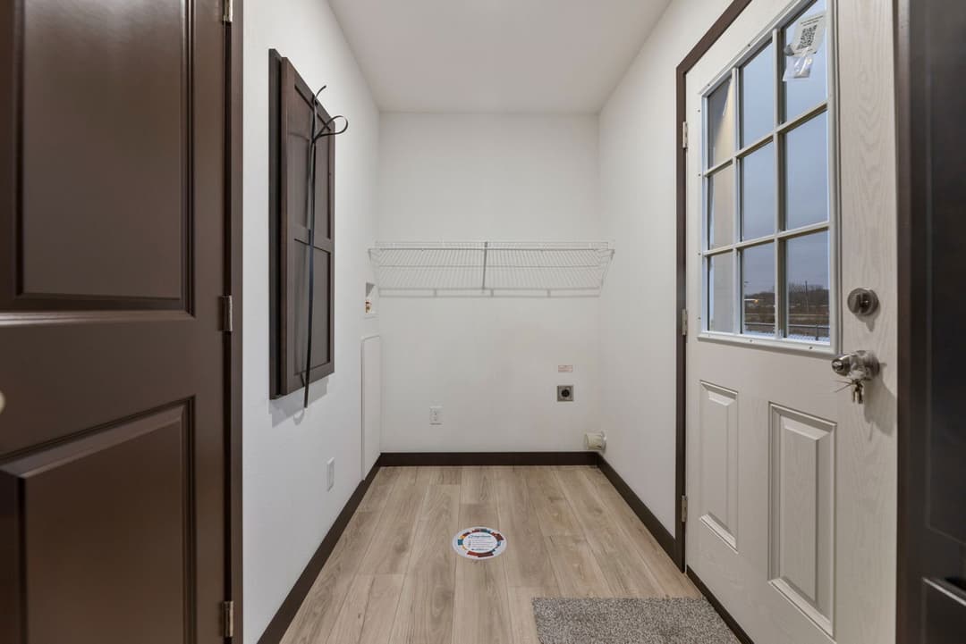 The superior 193000 interior home features