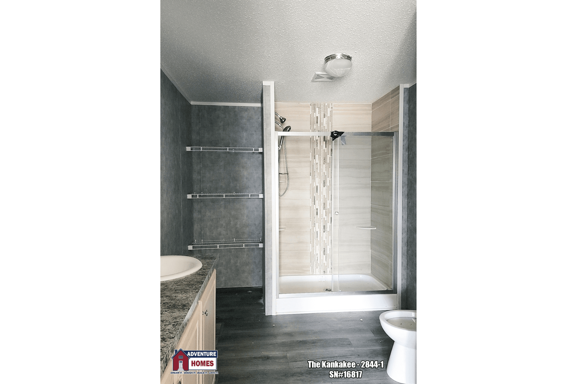 Kankakee | 2844-1 bathroom home features