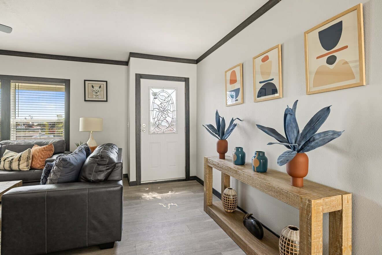 Pecan valley  30603p interior home features