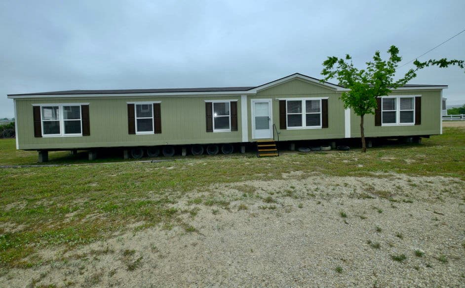 High plains 3387 elevation and exterior home features