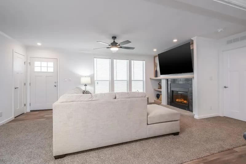 Skyliner ii q110 interior home features