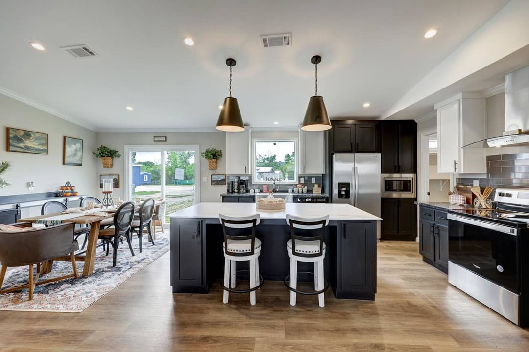 Titan extreme 2864h kitchen and hero home features