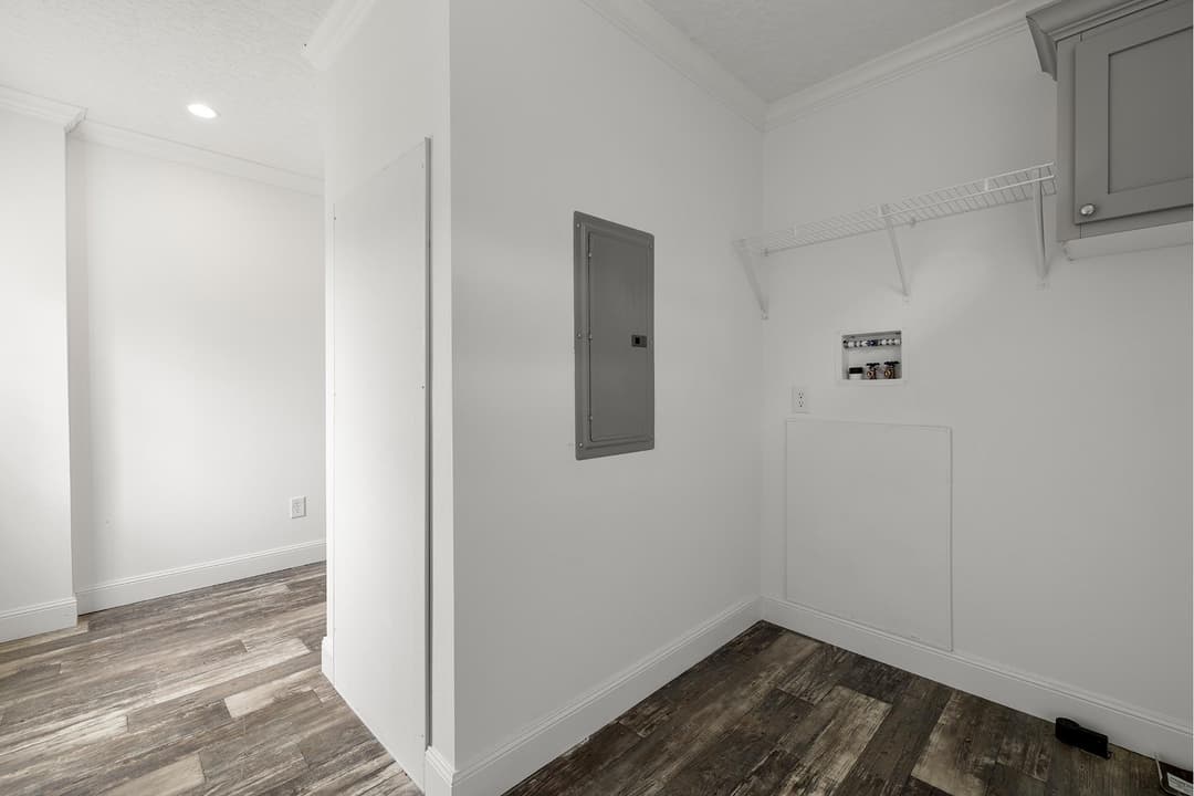 Freedom interior home features