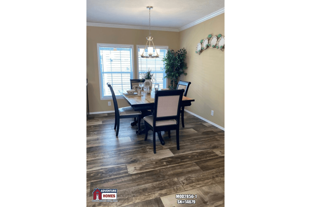 Mod2856-1 interior home features