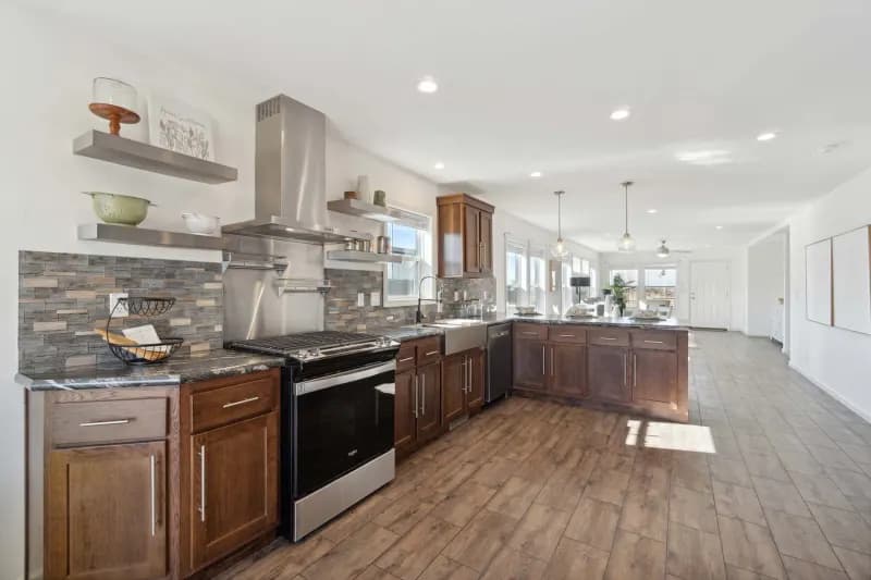 Pika kitchen home features