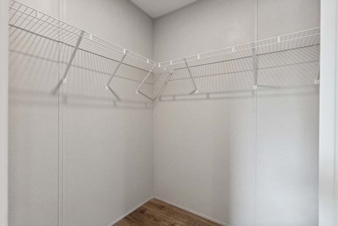 Toledo interior home features