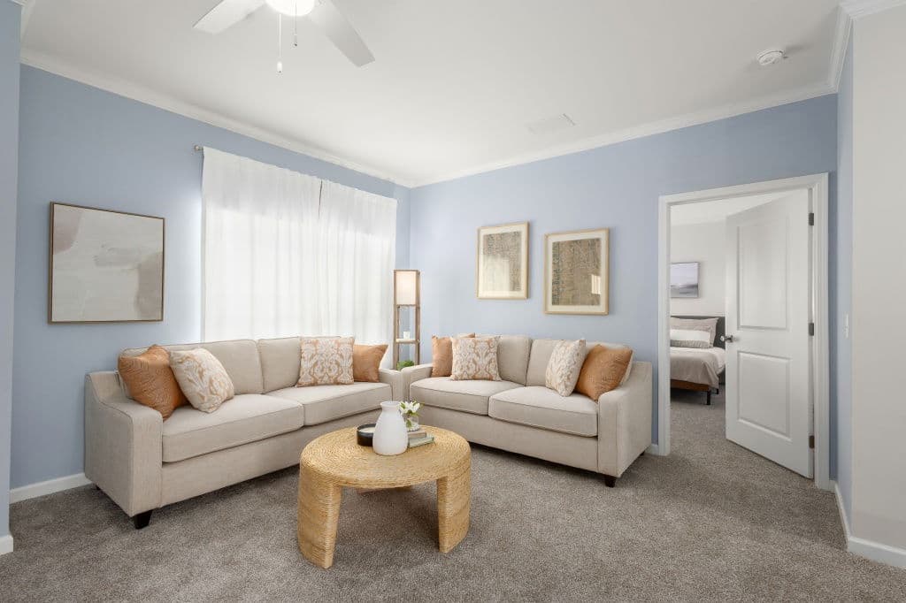 Limited 3 28563b interior home features