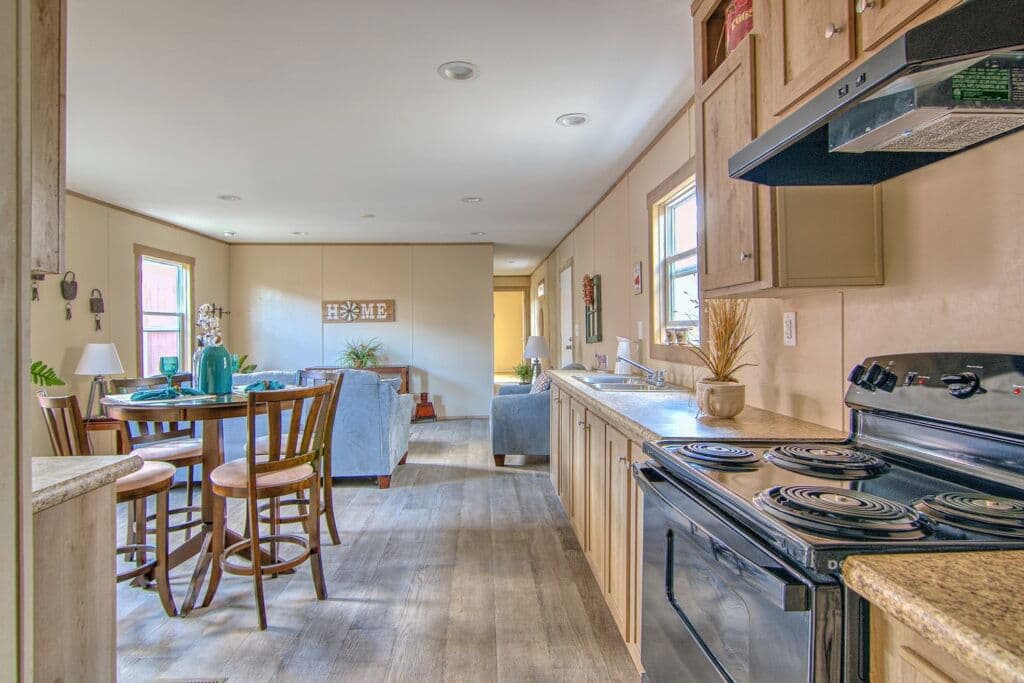 Carina 9270 kitchen and hero home features