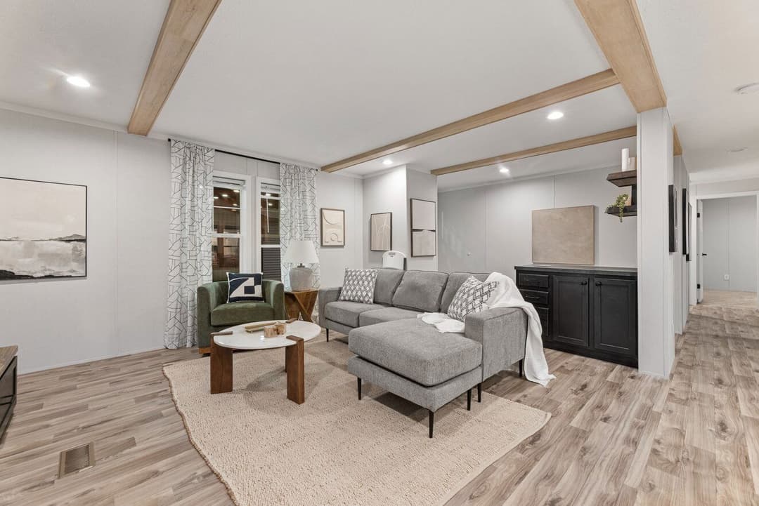 Vivid 28603n interior home features