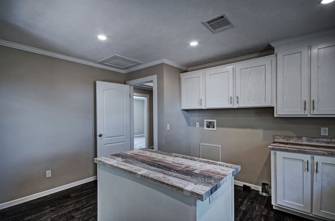 Helicon kitchen home features