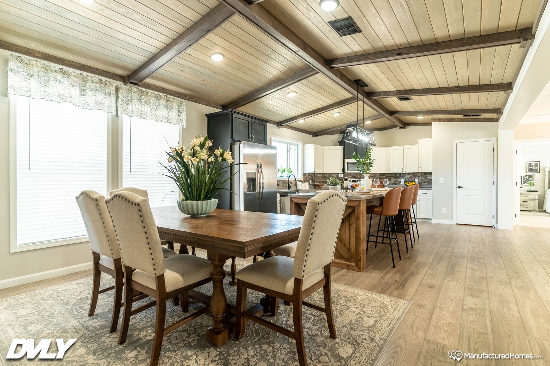 The oasis kitchen home features