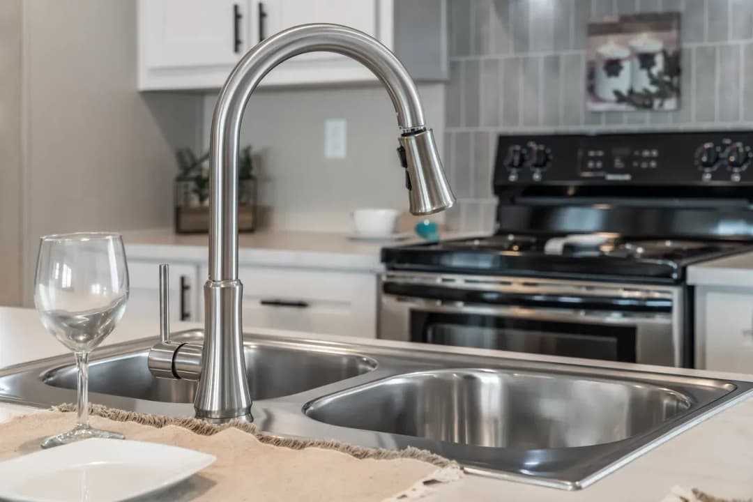 Rio kitchen home features