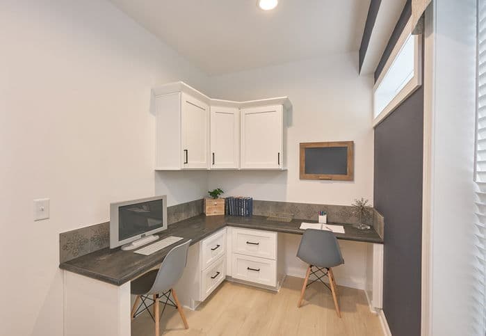 Elite 2.2 32763c interior home features