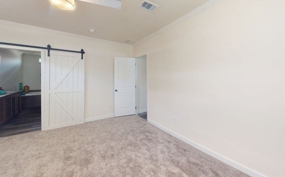 Reserve s56j bedroom home features