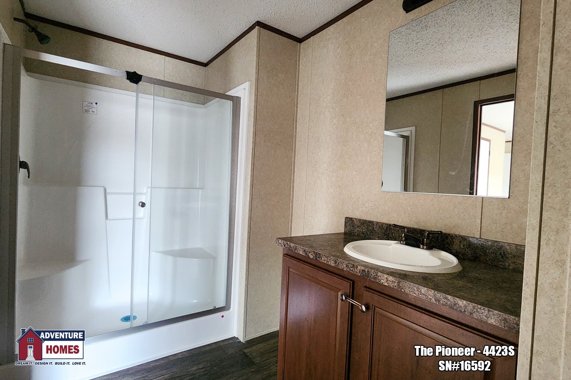Pioneer | 4423s bathroom home features