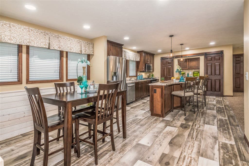 Limited 3 interior home features