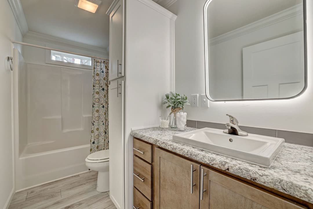 Tillery iii 3260-01 bathroom home features