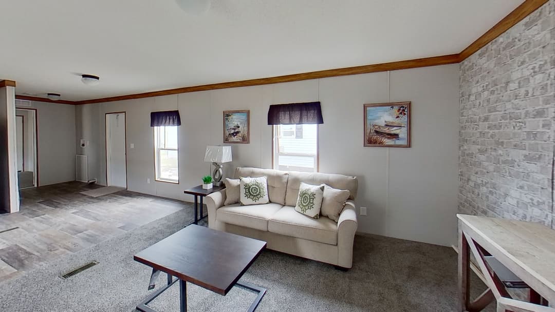 Dash 2 interior home features