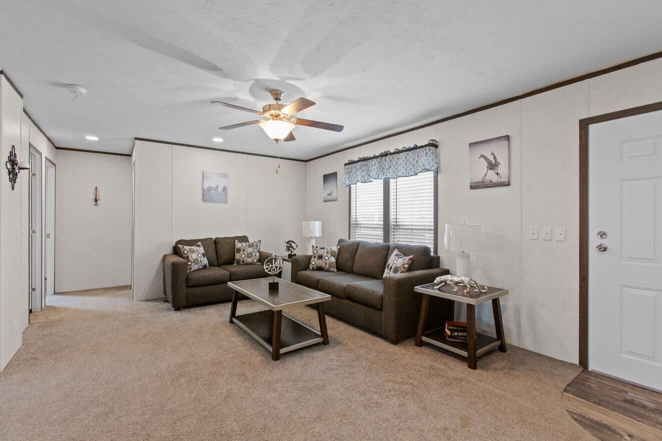 Express 28443w interior home features