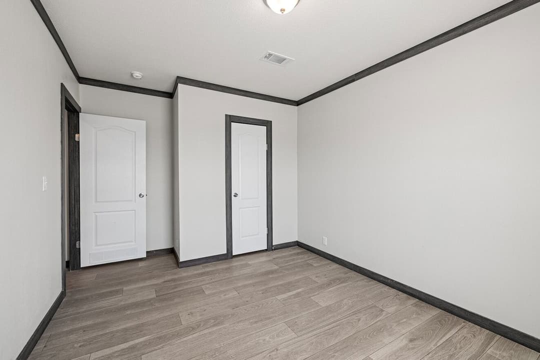 Pecan valley  30603p interior home features