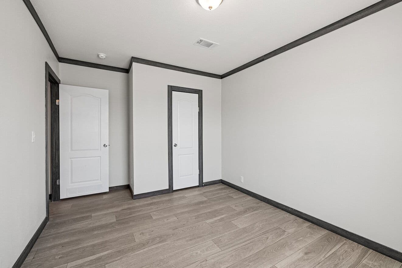 Pecan valley  30603p interior home features