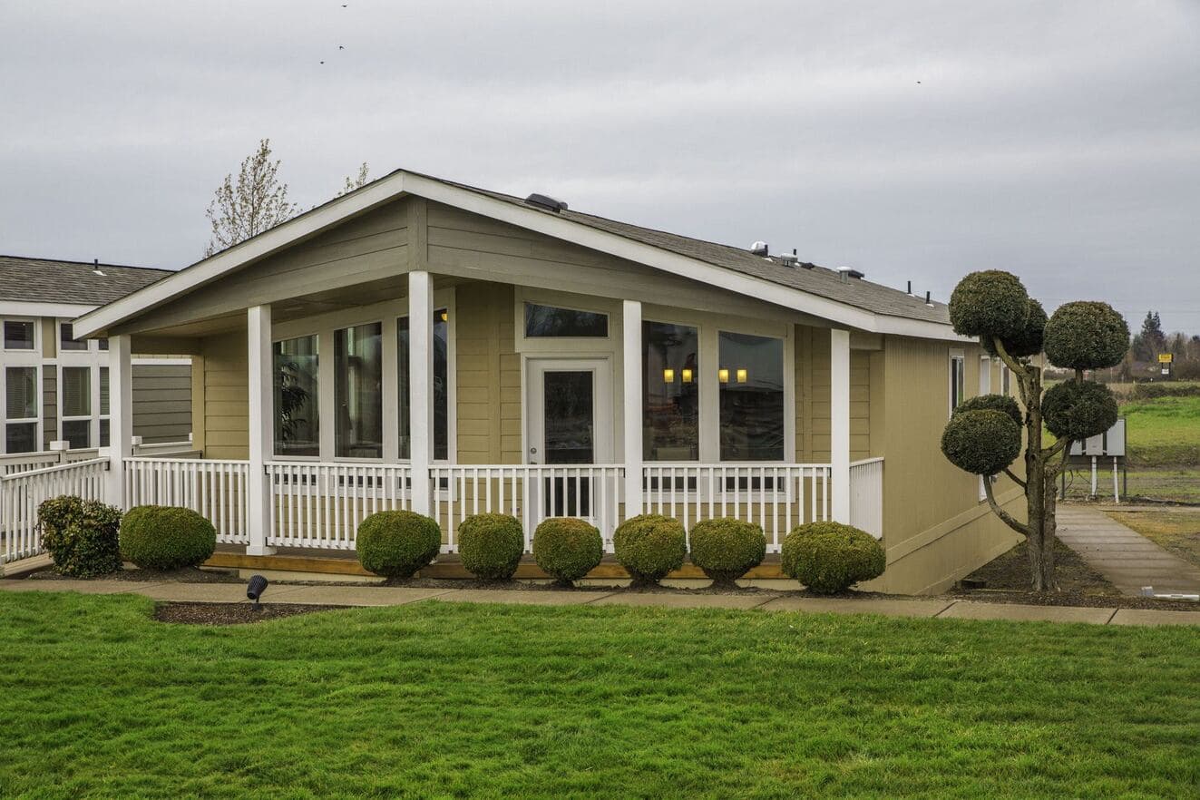 The metolius 28522a hero, exterior, and elevation home features