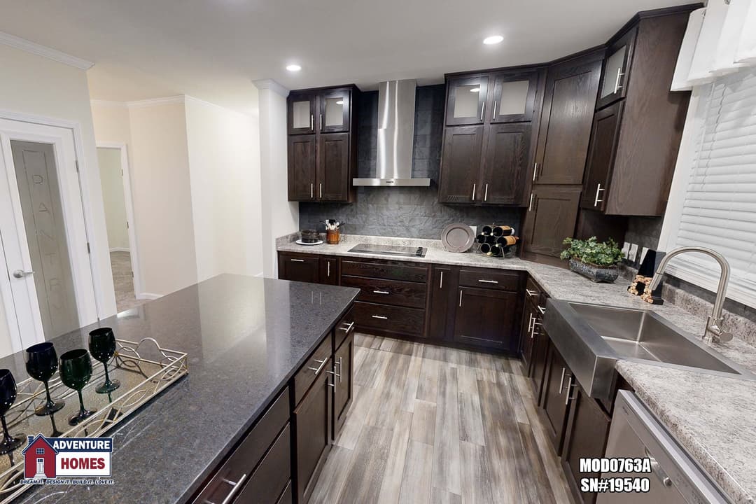 Mod0763a kitchen home features