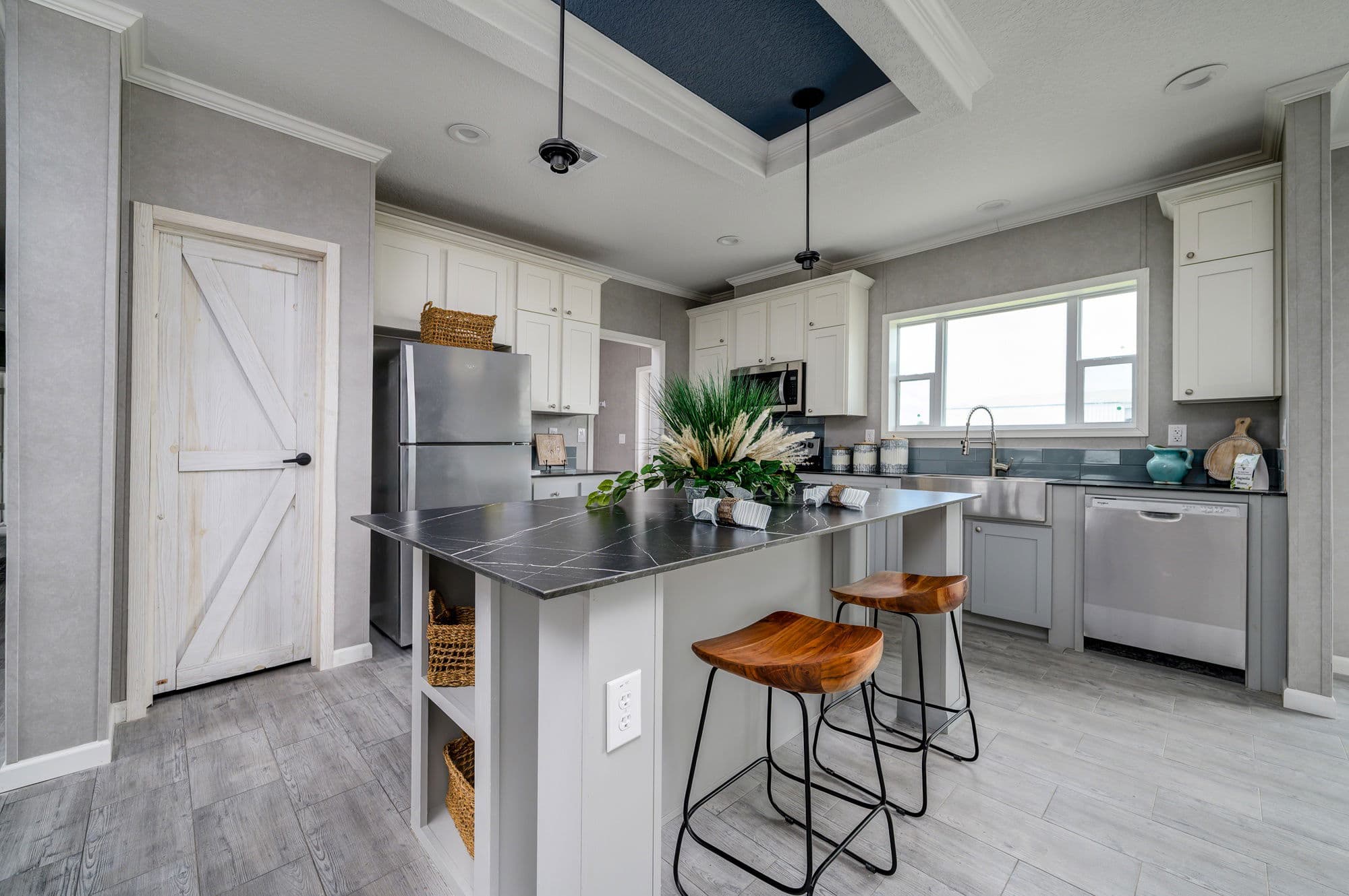 Keaton kitchen home features