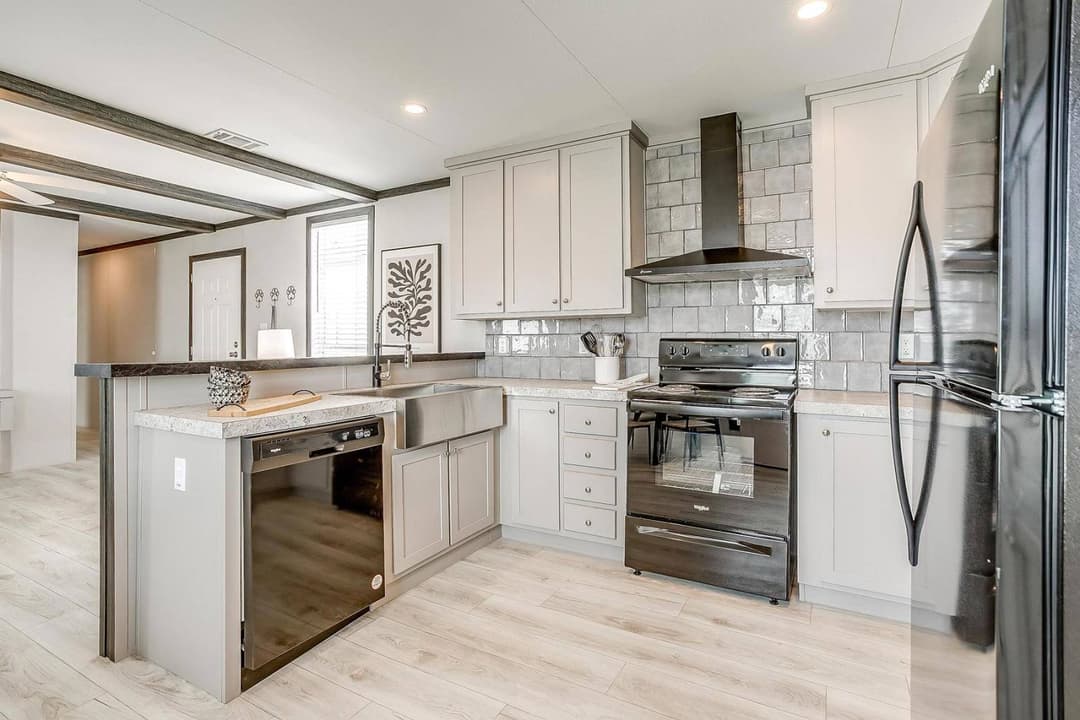 Cs1676h kitchen home features