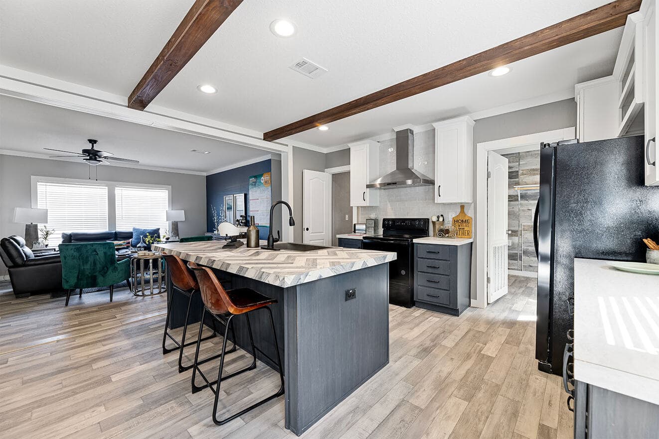 Sheridan 30483s kitchen home features