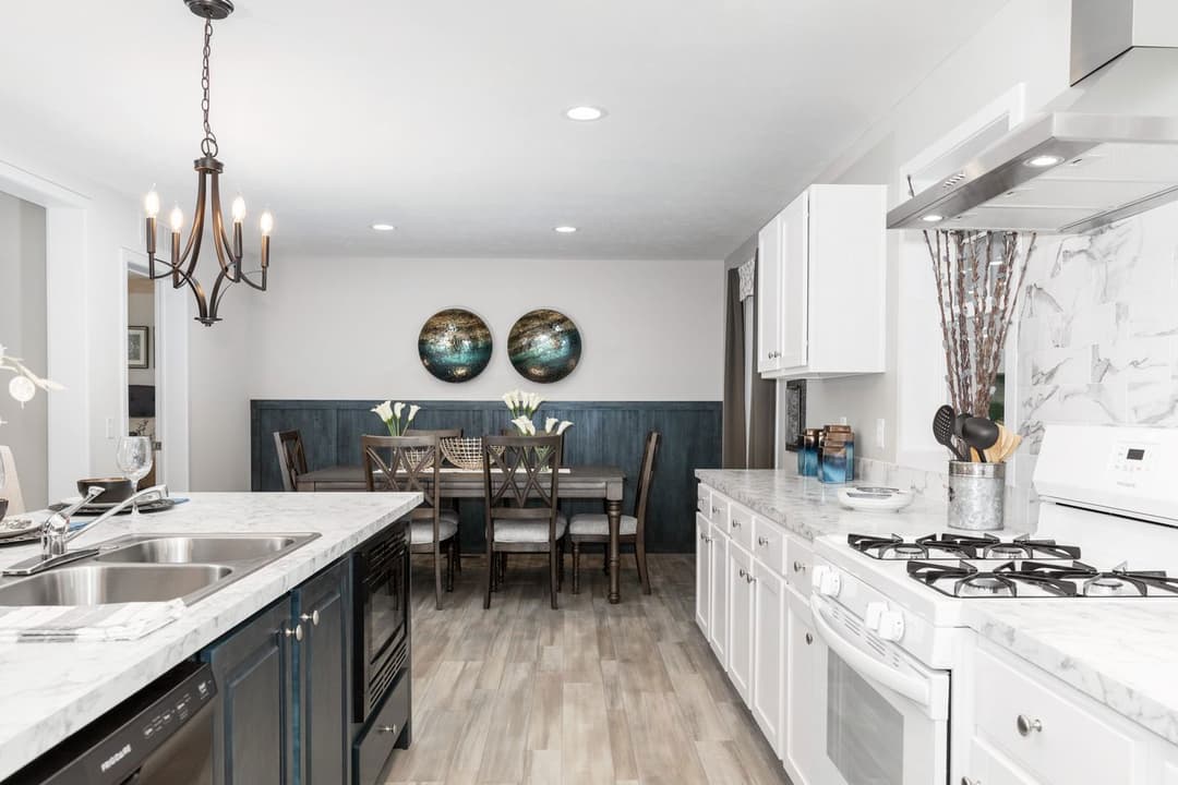 Belvedere blvd kitchen home features