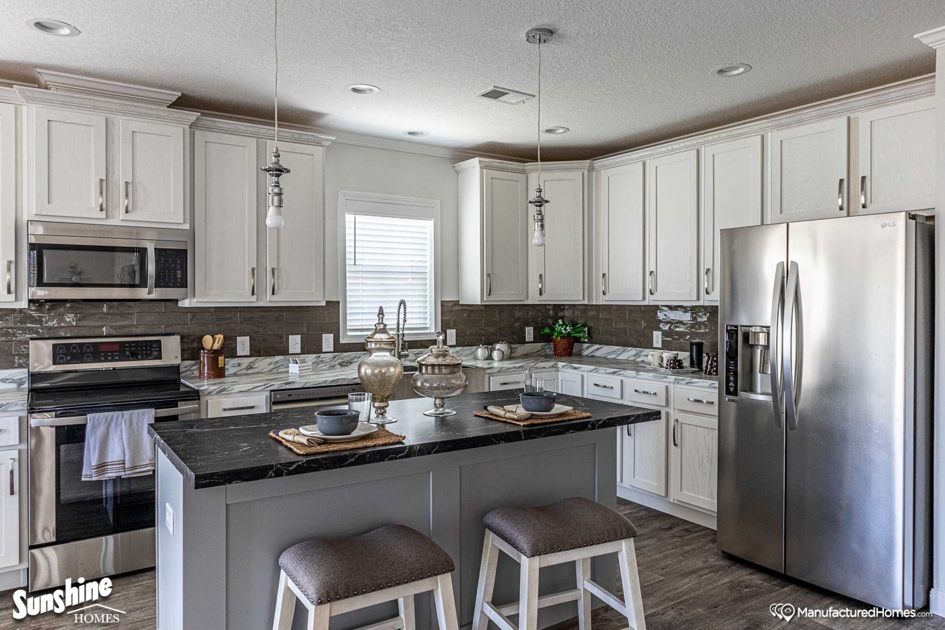 Pri3260-2028 kitchen home features