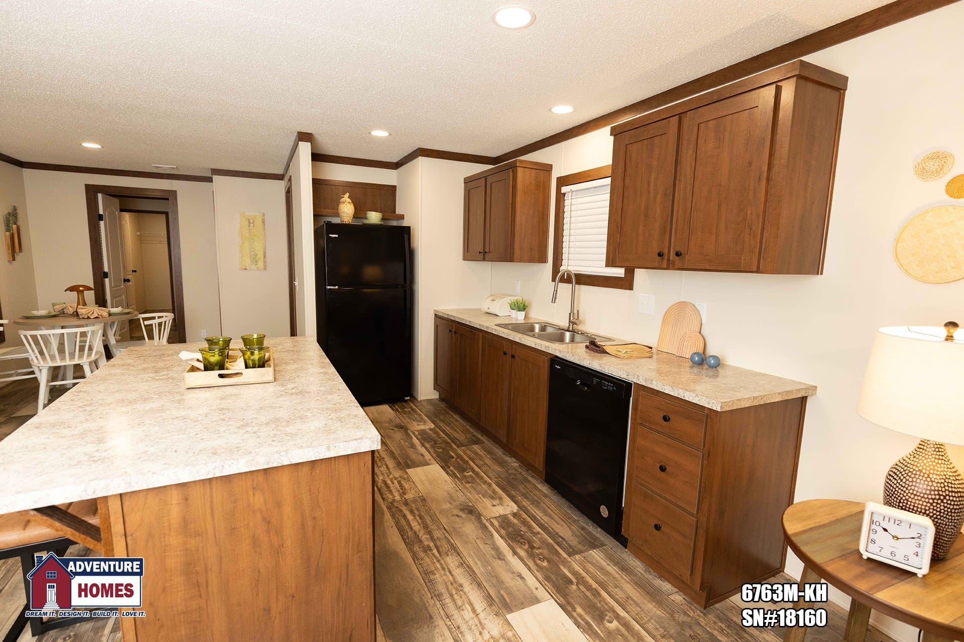 6763m-kh kitchen home features