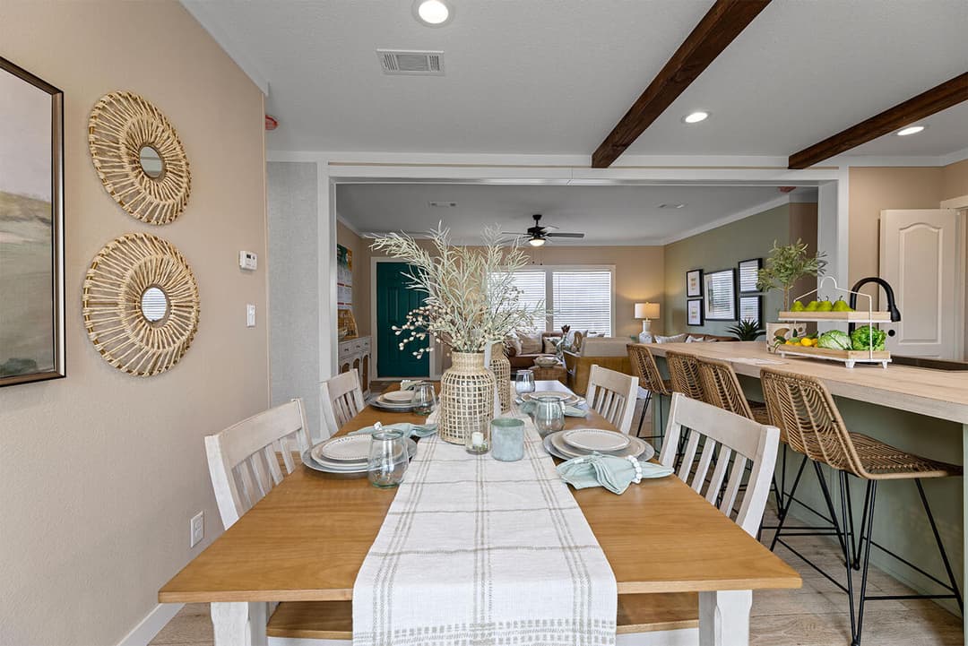 Sheridan 52 28523s interior home features