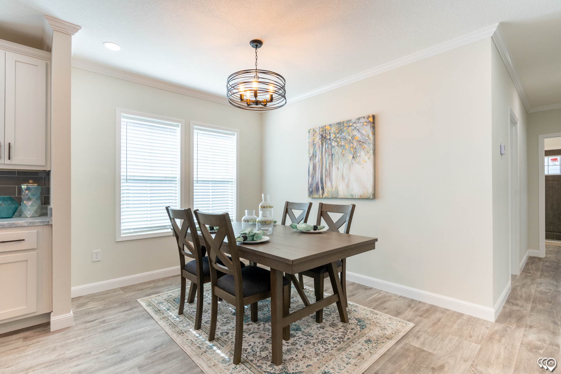 Pri3270-2060 interior home features