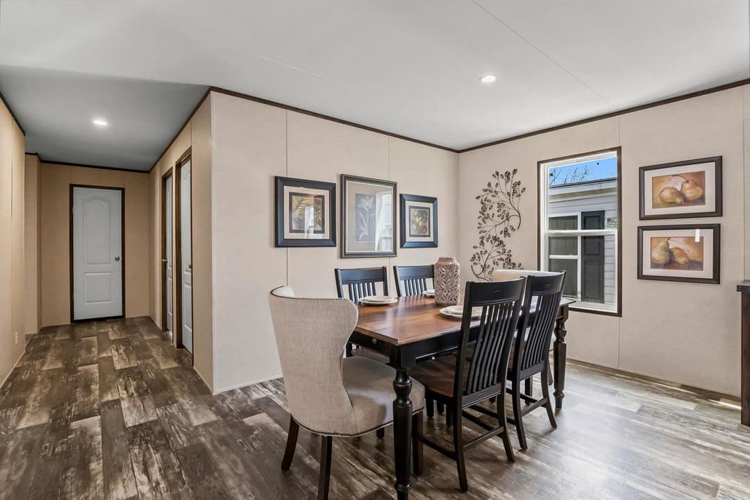 Prime calloway 135 interior home features