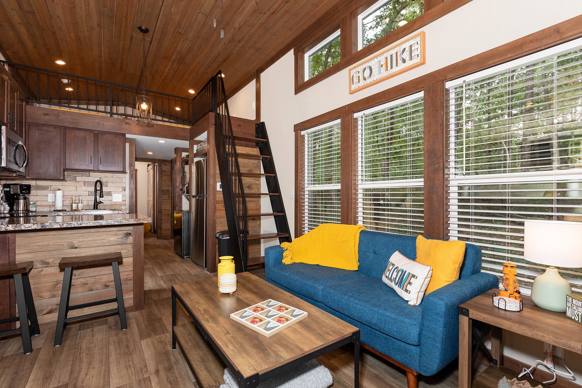 Bankhead interior home features
