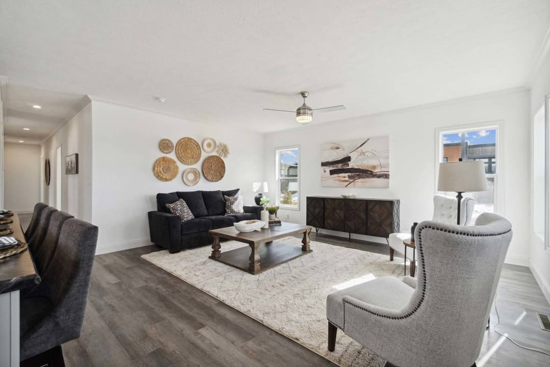 Orion-e interior home features