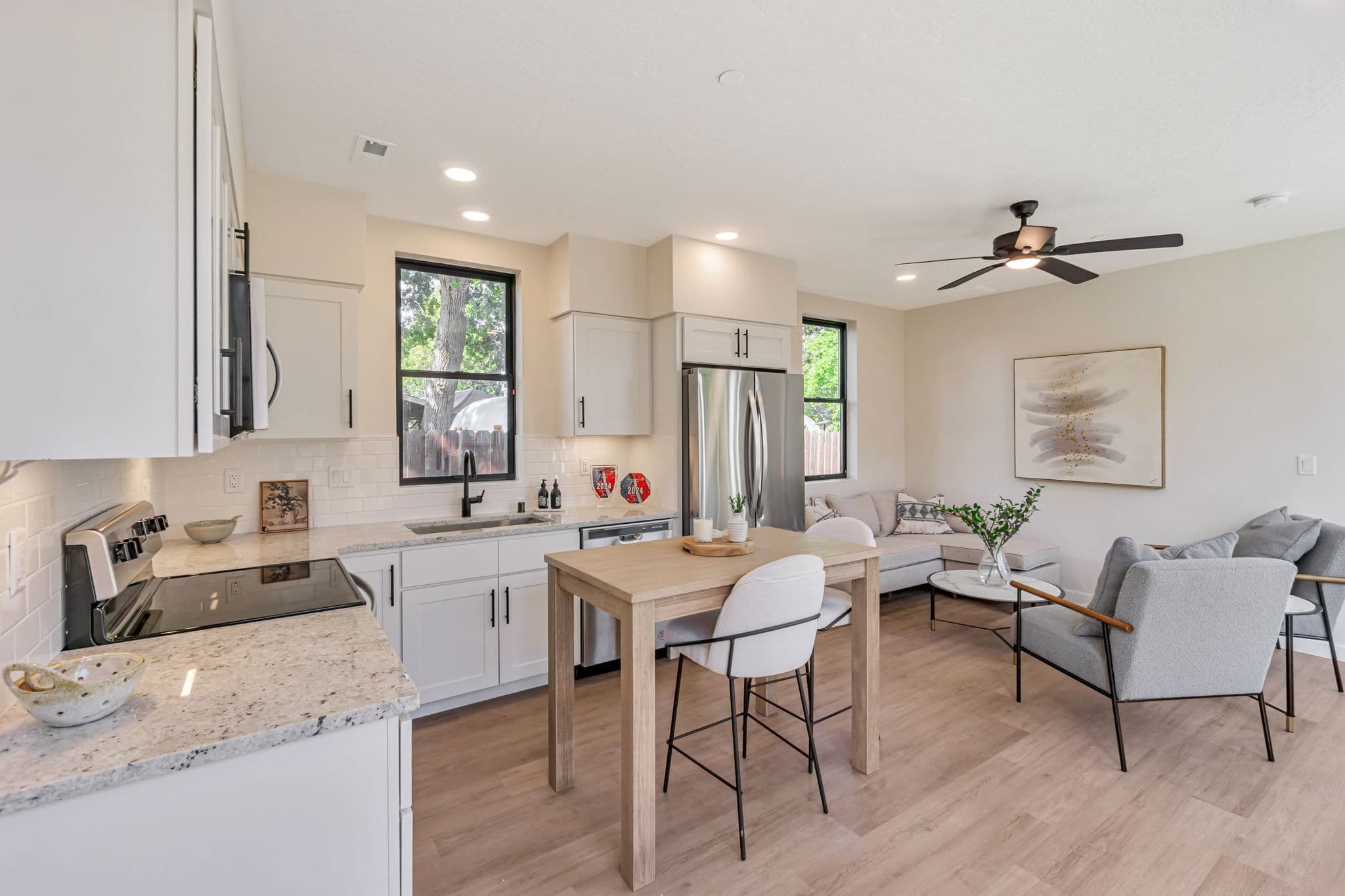 The piedmont (34') - l shaped kitchen home features
