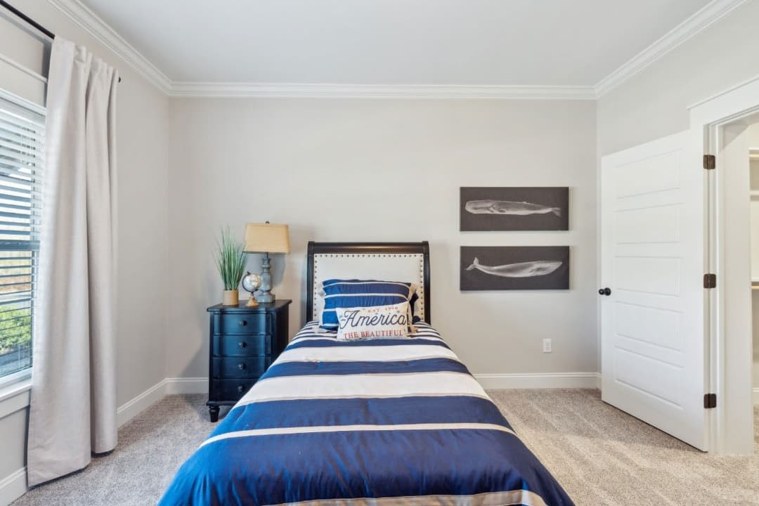 Whitfield cape bedroom home features