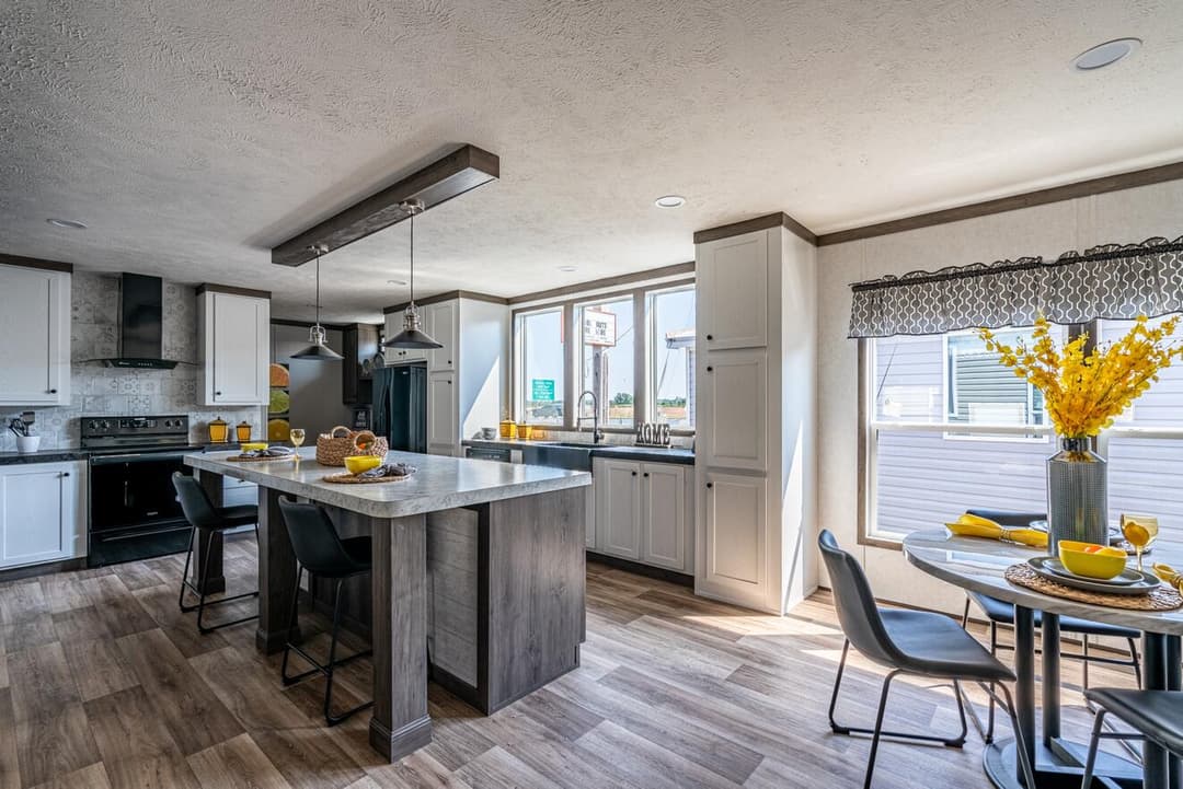 Entertainer 28764e kitchen home features